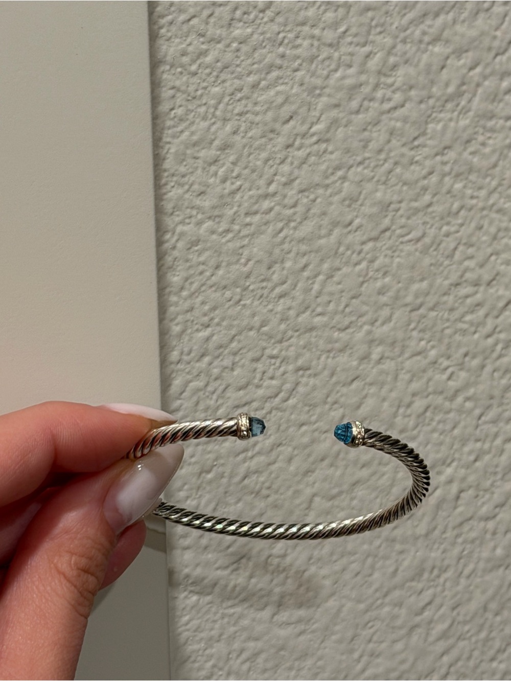 David Yurman 4mm cable flex cuff with blue topaz and diamonds - medium